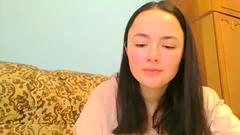 emily_morning_dew online show from January 2025 07:48:01 AM