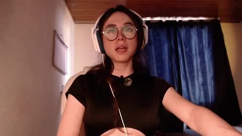 emily_pearl_ online show from December 2024 08:36:02 PM