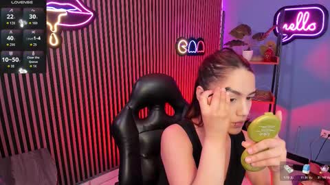 Emily  online show from November 2025 02:47:01 AM