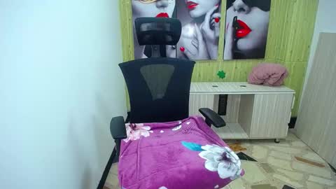       online show from March 2025 12:11:02 PM
