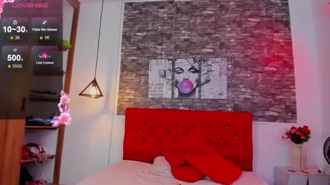 emily_sc online show from January 2025 07:28:01 PM