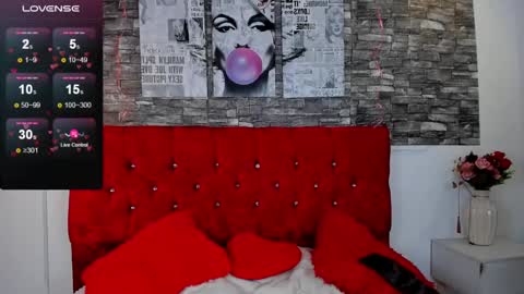 emily_sc online show from February 2025 05:04:01 PM