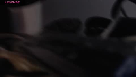 Emily online show from September 2025 04:56:01 AM