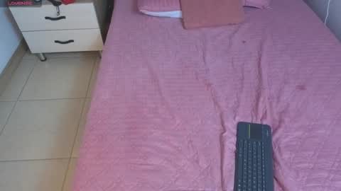 emily_vermont online show from October 2025 04:01:02 AM