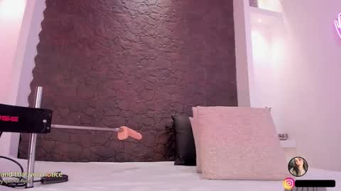 Snapshot of emilyallen_1 chatting on November 2025 04:55:02 AM emilyallen_1 online show from November 2025 04:55:02 AM