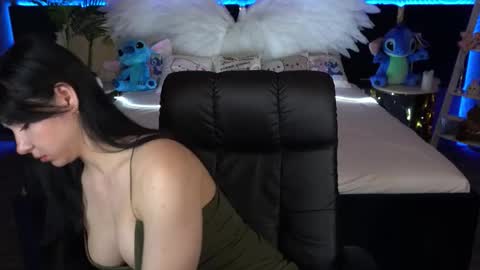 Snapshot of emilycandys chatting on October 2025 05:41:02 AM Emy online show from October 2025 05:41:02 AM