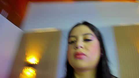JULIANA ANDREA online show from September 2025 10:37:01 PM
