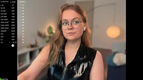 Emily  online show from October 2025 11:07:01 AM