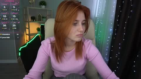Snapshot of emilyfoxxi chatting on December 2024 10:03:02 AM Emily online show from December 2024 10:03:02 AM