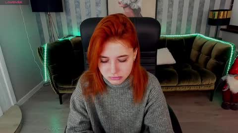 Snapshot of emilyfoxxi chatting on January 2025 06:31:01 AM Emily online show from January 2025 06:31:01 AM