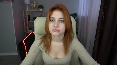 Snapshot of emilyfoxxi chatting on January 2025 06:31:02 AM Emily online show from January 2025 06:31:02 AM