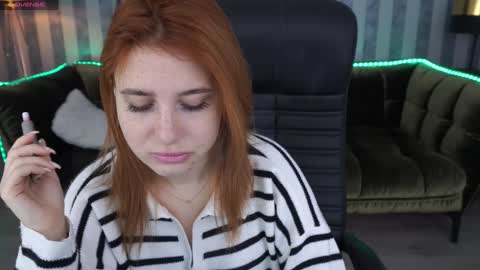 Snapshot of emilyfoxxi chatting on January 2025 06:31:02 AM Emily online show from January 2025 06:31:02 AM