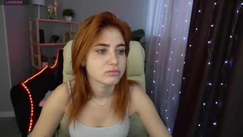 Snapshot of emilyfoxxi chatting on January 2025 06:24:02 AM Emily online show from January 2025 06:24:02 AM