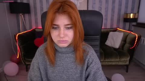 Snapshot of emilyfoxxi chatting on March 2025 06:07:02 AM Emily online show from March 2025 06:07:02 AM