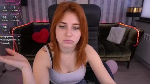 Snapshot of emilyfoxxi chatting on March 2025 12:15:02 PM Emily online show from March 2025 12:15:02 PM