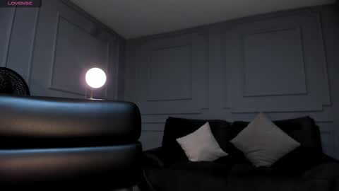 Snapshot of emilyjohnsonx chatting on November 2025 03:05:01 AM Emily online show from November 2025 03:05:01 AM