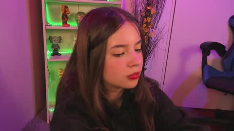 VALEEEN online show from December 2024 07:12:02 PM