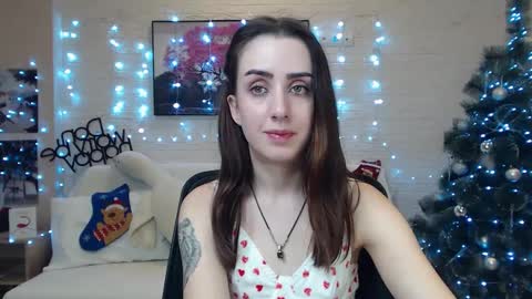 Emyli online show from December 2024 01:28:01 AM
