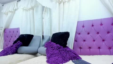 Emily online show from December 2024 05:31:02 AM