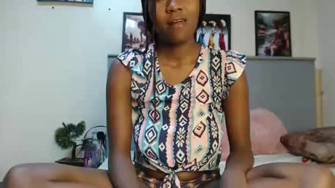 Emilly online show from January 2025 12:27:01 AM