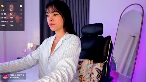 Snapshot of emilyruiz1 chatting on February 2025 11:33:01 AM Emily online show from February 2025 11:33:01 AM