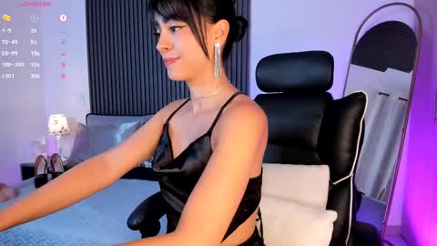Snapshot of emilyruiz1 chatting on March 2025 05:35:02 PM Emily online show from March 2025 05:35:02 PM