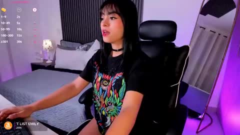 Snapshot of emilyruiz1 chatting on March 2025 11:09:02 AM Emily online show from March 2025 11:09:02 AM