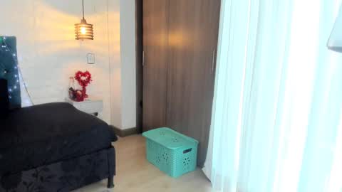 emilysweet online show from September 2025 05:26:03 PM