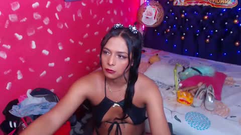 Emily online show from December 2024 09:04:02 PM