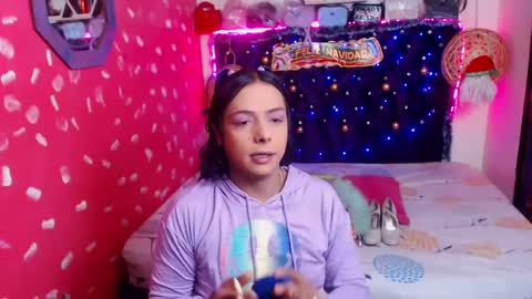 Emily online show from December 2024 01:33:02 PM