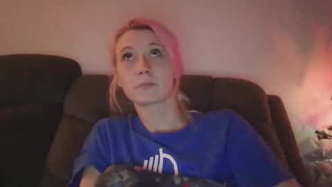 Snapshot of emilywarren296 chatting on November 2025 02:10:02 AM emilywarren296 online show from November 2025 02:10:02 AM