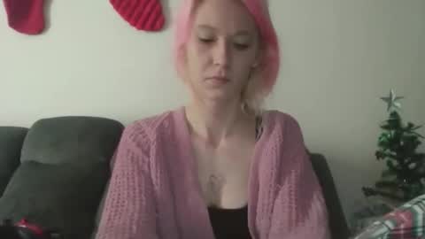 Snapshot of emilywarren296 chatting on November 2025 05:34:01 PM emilywarren296 online show from November 2025 05:34:01 PM