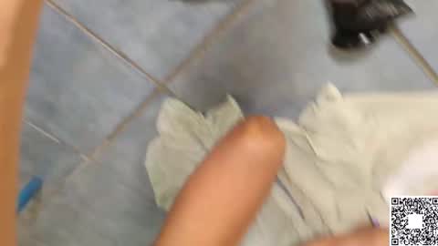 Snapshot of emilyweed chatting on February 2025 02:34:01 PM Emily ----  online show from February 2025 02:34:01 PM