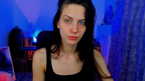 Emily online show from December 2024 08:18:02 AM