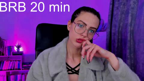 Emily online show from December 2024 11:22:01 AM