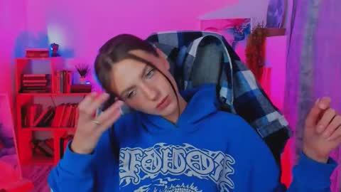 Emily online show from October 2025 08:21:01 AM