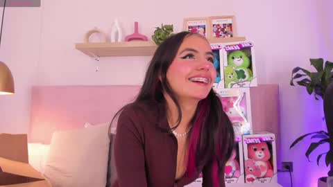 Emily Bank online show from December 2024 11:49:02 PM