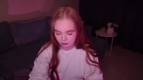 Emmi online show from September 2025 05:24:02 PM