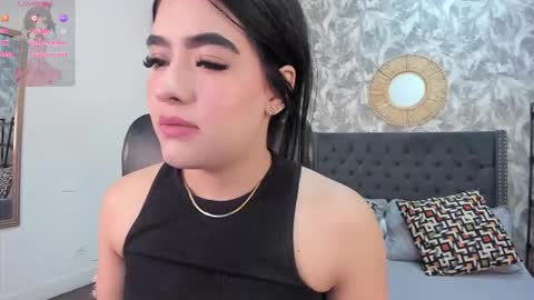 Snapshot of emma_1025 chatting on October 2025 12:02:01 PM emma online show from October 2025 12:02:01 PM