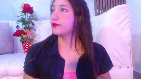 Emily online show from September 2025 07:37:01 PM