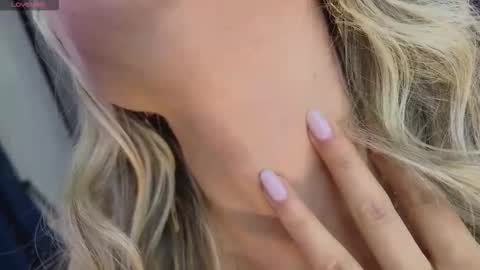 Snapshot of emma_coronel chatting on October 2025 11:27:01 PM emma coronel online show from October 2025 11:27:01 PM