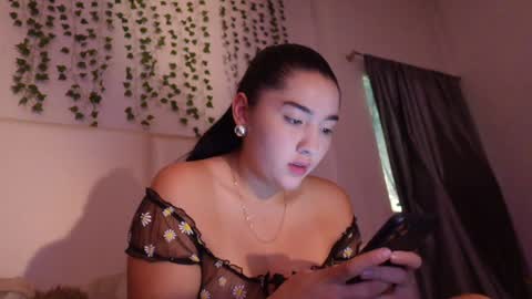 Snapshot of emma_johnson_ chatting on October 2025 02:50:02 AM emma_johnson_ online show from October 2025 02:50:02 AM