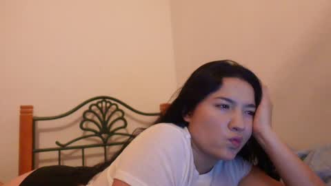 Snapshot of emma_johnson_ chatting on October 2025 03:49:02 AM emma_johnson_ online show from October 2025 03:49:02 AM