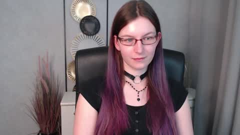 emma online show from December 2024 12:40:02 PM