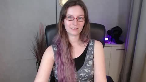 emma online show from September 2025 07:01:01 AM