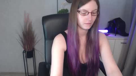 emma online show from November 2025 06:23:01 AM