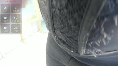 Emma Morgann online show from October 2025 12:00:02 PM