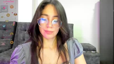 Emma online show from February 2025 08:14:01 AM