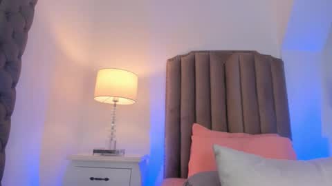 Ema online show from December 2024 03:15:01 PM