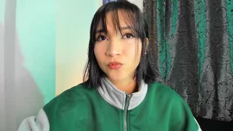 emma_woods__ online show from September 2025 02:44:01 AM